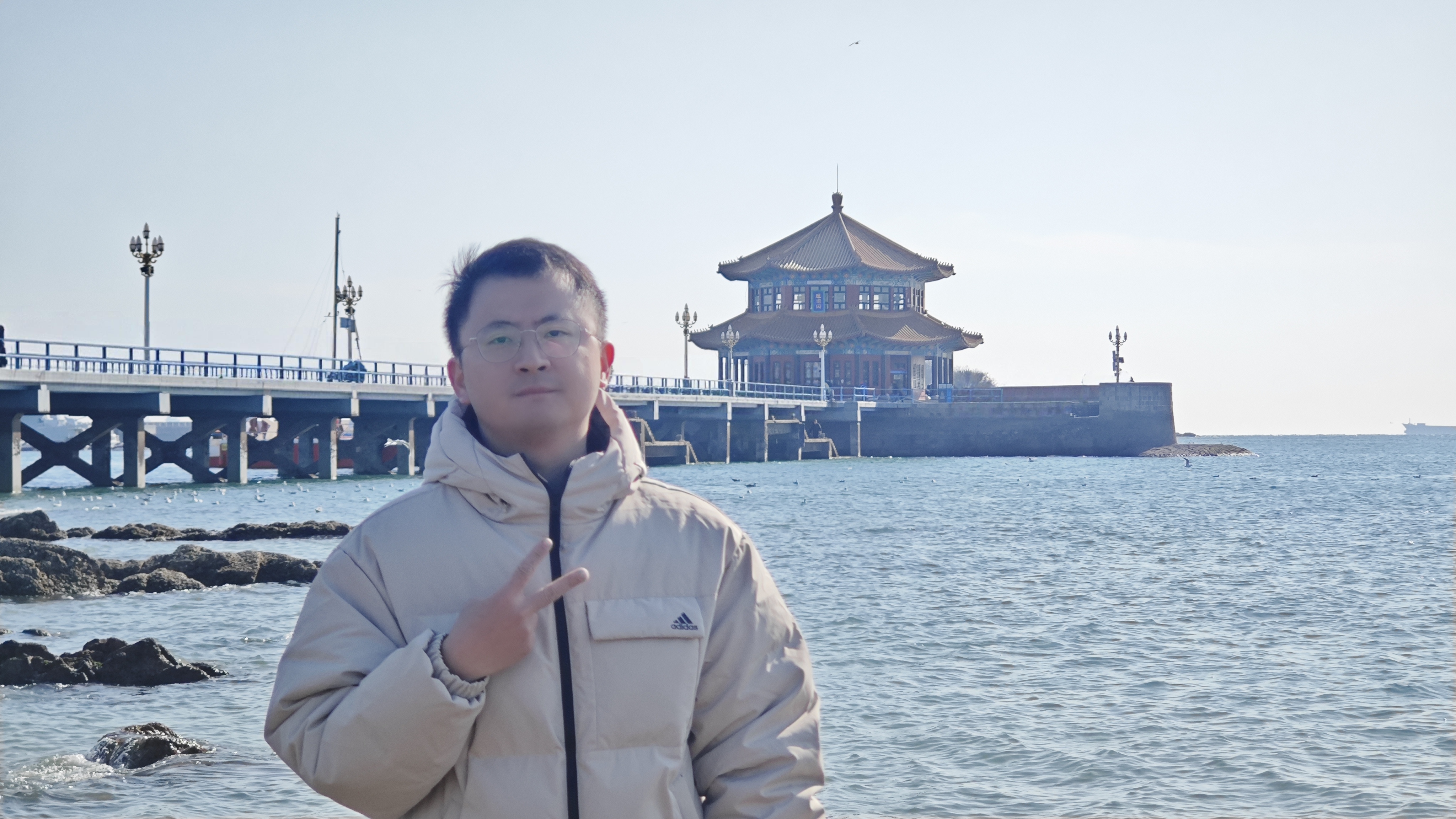黄圣凯.jpg